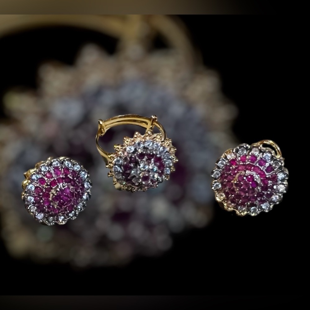 Earrings studs with rings